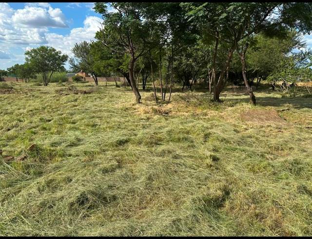 LAND FOR SALE IN HARTEBEESTHOEK